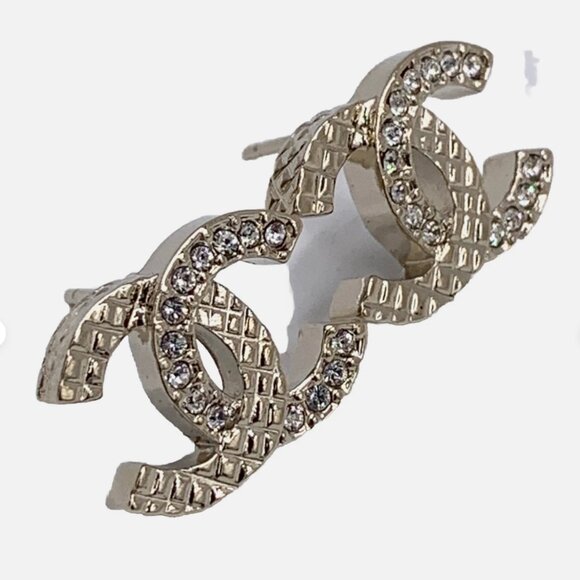 Authentic Chanel CC Earrings With Crystals Gold Hardware Brand New In Box - Picture 3 of 9